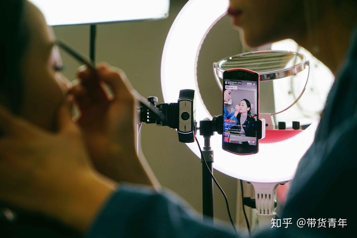 直播平台哪个最火_文玩直播平台哪个最火